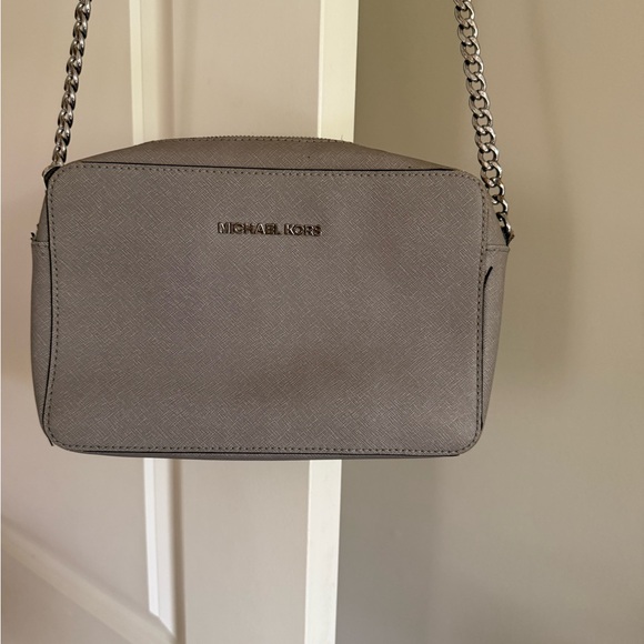 Michael Kors Tan Shoulder Bag Saffiano Leather - Picture 4 of 8